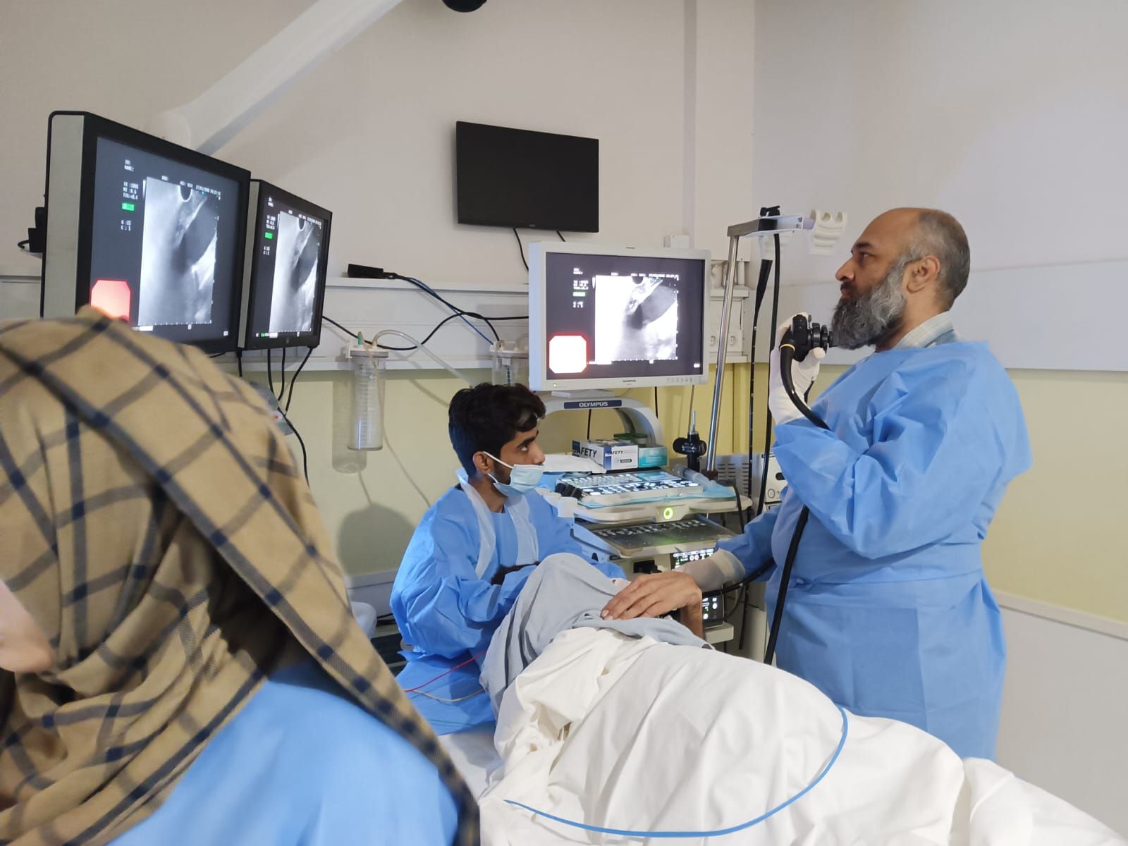 Dr Ali Taj has performed more than 13,500 successful procedures. 